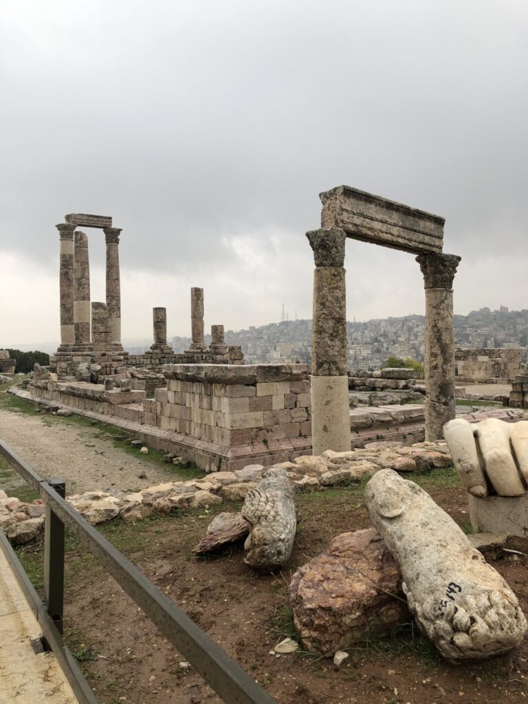 Jordanie Amman Colossal Roman Statue 2